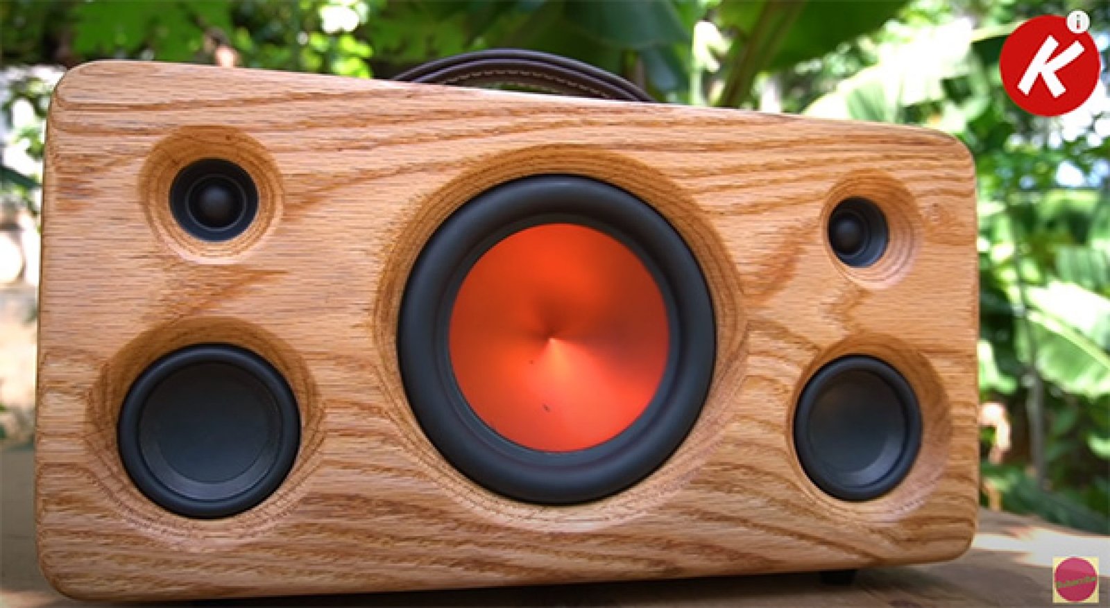 Fantastic DIY Bluetooth Speaker Build, with Epoxy Dovetail